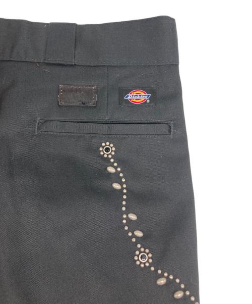 Dickies（ディッキーズ）Dickies (ディッキーズ) htc (エイチティーシー) スタッズカスタムチノパンツ ブラック サイズ:SIZE 91cm (W36)の古着・服飾アイテム