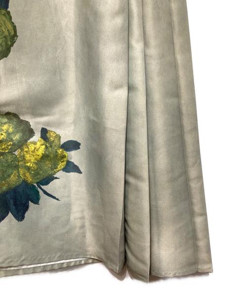 Ameri（アメリ）Ameri (アメリ) ELLIE ASYMMETRY PLEATS DRESS オリーブ サイズ:Sの古着・服飾アイテム