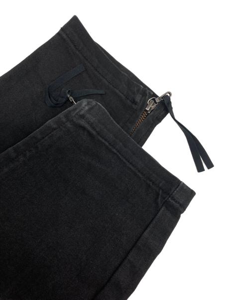 JULIUS（ユリウス）JULIUS (ユリウス) アークドデニムパンツ ブラック サイズ:SIZE 3の古着・服飾アイテム