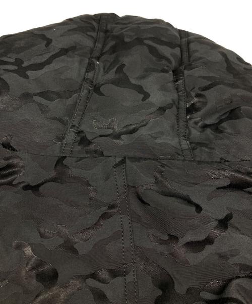 LOVELESS（ラブレス）LOVELESS (ラブレス) カモ柄ダウンジャケット ブラック サイズ:4の古着・服飾アイテム