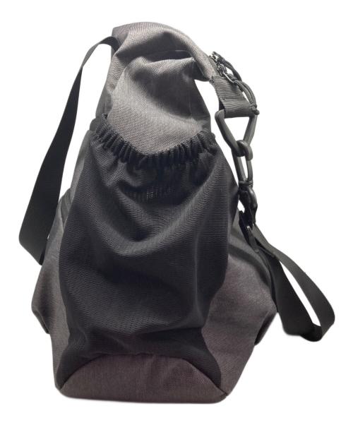 SEDAN ALL-PURPOSE（セダンオールパーパス）SEDAN ALL-PURPOSE (セダンオールパーパス) Tech 2Way Tote Bag グレーの古着・服飾アイテム