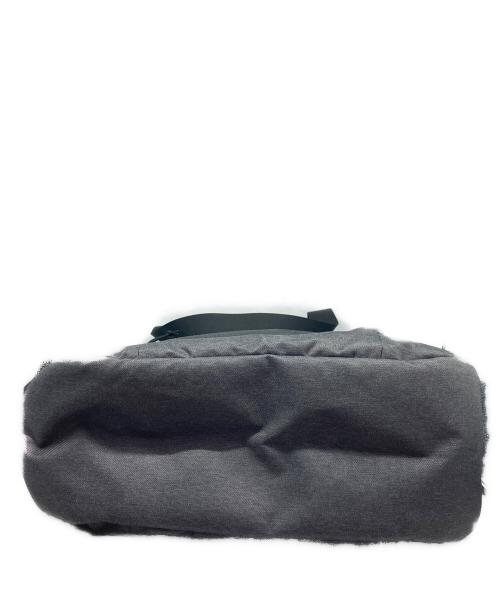 SEDAN ALL-PURPOSE（セダンオールパーパス）SEDAN ALL-PURPOSE (セダンオールパーパス) Tech 2Way Tote Bag グレーの古着・服飾アイテム