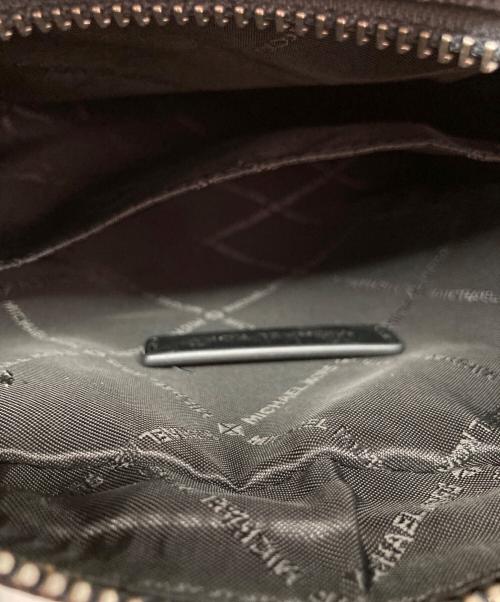 MICHAEL KORS（マイケルコース）MICHAEL KORS (マイケルコース) ロゴショルダーバッグ ネイビーの古着・服飾アイテム