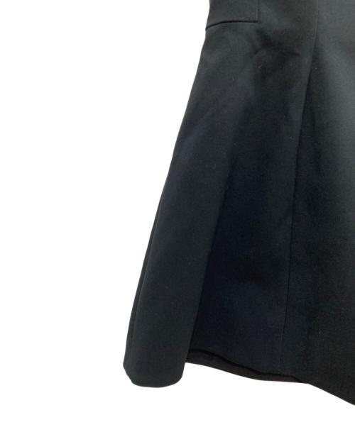 LE PHIL（ル フィル）LE PHIL (ル フィル) ダブルクロスぺプラムジレ ブラック サイズ:1の古着・服飾アイテム