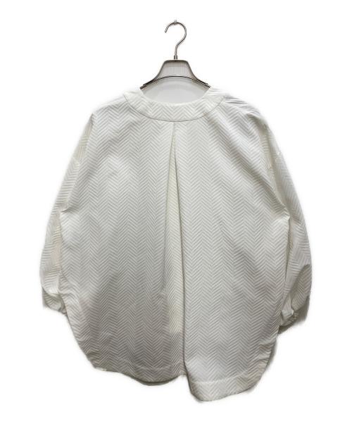 LE PHIL（ル フィル）LE PHIL (ル フィル) ヘリンボンジャガードジャケット ホワイトの古着・服飾アイテム