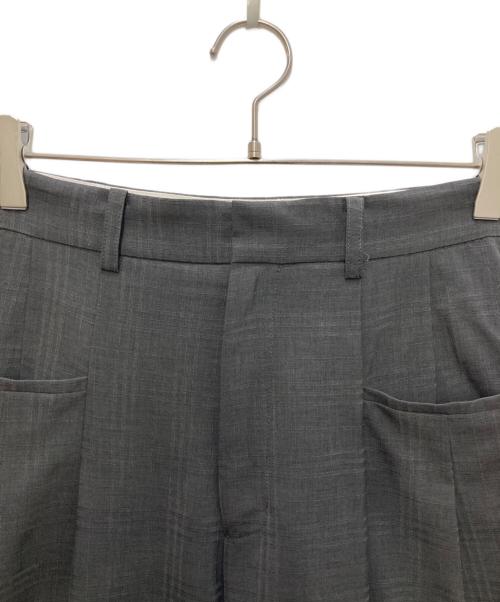 NOUNLESS（ナウンレス）NOUNLESS (ナウンレス) CHECK RELAX WIDE PANTS グレー サイズ:size2の古着・服飾アイテム