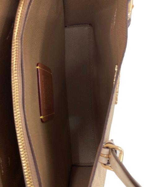 COACH（コーチ）COACH (コーチ) モリー トート バッグ 25 ベージュの古着・服飾アイテム