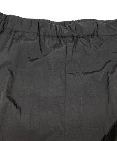 SUMARI（シュマリ）SUMARI (シュマリ) NYLON WIDE TAPERED EASY PANTS ブラック サイズ:1の古着・服飾アイテム