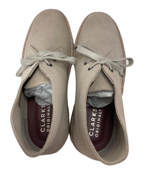 CLARKS（クラークス）CLARKS (クラークス) デザートブーツ  Sand Suede ベージュ サイズ:UK5.5の古着・服飾アイテム