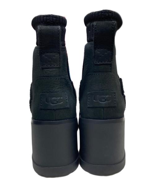 UGG（アグ）UGG (アグ) Moxy Chelsea ブーツ ブラック サイズ:23の古着・服飾アイテム