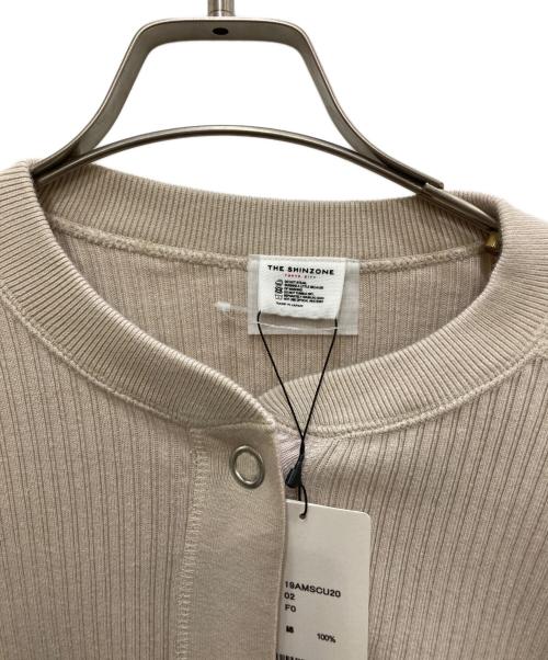 THE SHINZONE（ザ シンゾーン）THE SHINZONE (ザ シンゾーン) CAPELIN CARDIGAN ベージュ サイズ:FREE 未使用品の古着・服飾アイテム