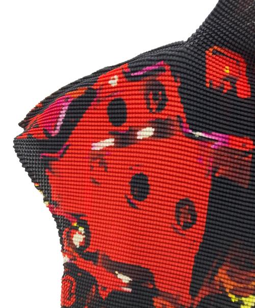 me ISSEY MIYAKE（ミーイッセイ ミヤケ）me ISSEY MIYAKE (ミーイッセイ ミヤケ) プリーツカットソー マルチカラー サイズ:FREEの古着・服飾アイテム