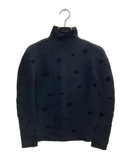 me ISSEY MIYAKE（ミーイッセイ ミヤケ）me ISSEY MIYAKE (ミーイッセイ ミヤケ) 星柄プリーツカットソー ブラック サイズ:FREEの古着・服飾アイテム