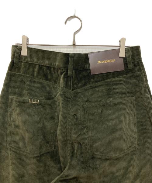 J.W.ANDERSON（ジェイダブリューアンダーソン）J.W.ANDERSON (ジェイダブリューアンダーソン) Single Pleat Corduroy Pants グリーン サイズ:46 未使用品の古着・服飾アイテム