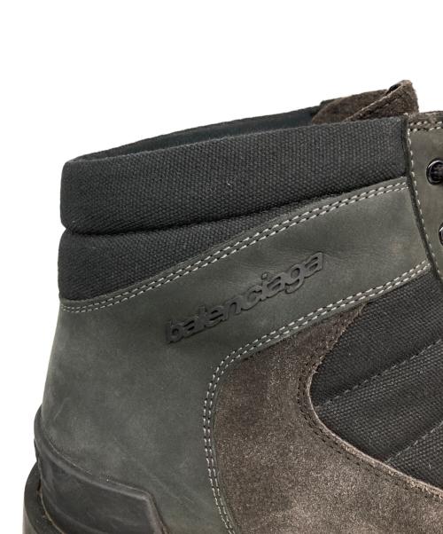 BALENCIAGA（バレンシアガ）BALENCIAGA (バレンシアガ) Combat Strike ローブーツ ブラック×ブラウン サイズ:39の古着・服飾アイテム