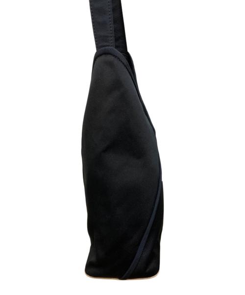 MM6 Maison Margiela（エムエムシックスメゾンマルジェラ）MM6 Maison Margiela (エムエムシックスメゾンマルジェラ) ショルダーバッグ ブラックの古着・服飾アイテム