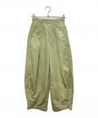 MAISON SPECIALメゾンスペシャル）の古着「Tuck Cocoon Color Pants」｜黄緑