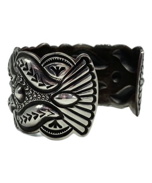 Navajo（ナバホ）NAVAJO (ナバホ) スタンプワークバングルの古着・服飾アイテム