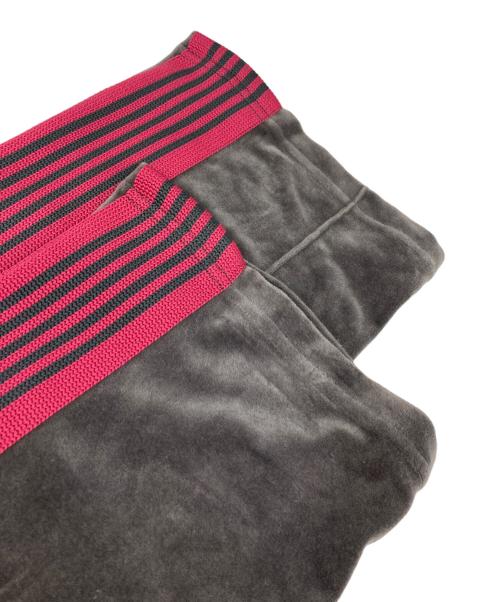 Needles（ニードルズ）Needles (ニードルズ) Narrow Track Pant グレー サイズ:XSの古着・服飾アイテム