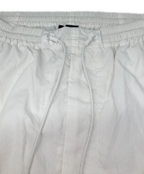 DAIWA PIER39（ダイワ ピア39）DAIWA PIER39 (ダイワ ピア39) TECH OVER PANTS ホワイト サイズ:Sの古着・服飾アイテム