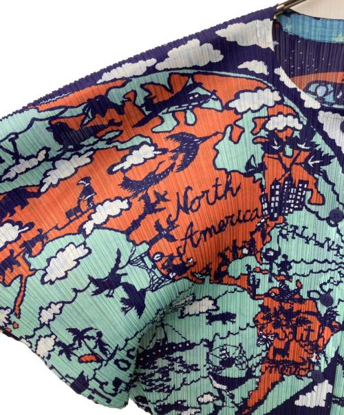 PLEATS PLEASE（プリーツプリーズ）PLEATS PLEASE (プリーツプリーズ) World Map Pleats Cardigan ブルー サイズ:3の古着・服飾アイテム