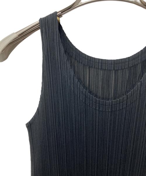 PLEATS PLEASE（プリーツプリーズ）PLEATS PLEASE (プリーツプリーズ) ノースリーブプリーツワンピース ブラック サイズ:2の古着・服飾アイテム