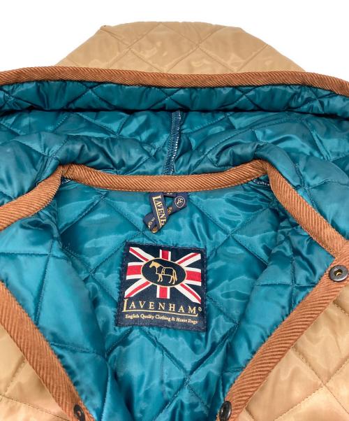 LAVENHAM（ラベンハム）LAVENHAM (ラベンハム) キルティングコート ベージュ サイズ:40の古着・服飾アイテム