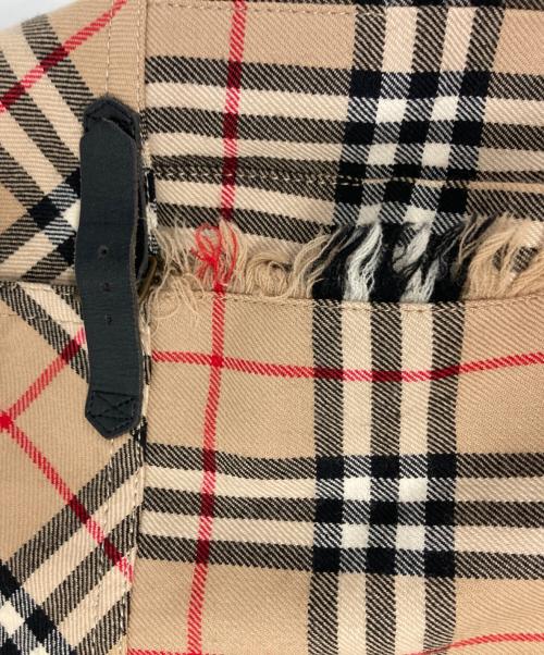 BURBERRY BLUE LABEL（バーバリー ブルー レーベル）BURBERRY BLUE LABEL (バーバリー ブルー レーベル) ヴィンテージノバチェックラップミニスカート ベージュ サイズ:36の古着・服飾アイテム
