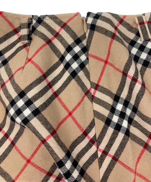 BURBERRY BLUE LABEL（バーバリー ブルー レーベル）BURBERRY BLUE LABEL (バーバリー ブルー レーベル) ヴィンテージノバチェックミニスカート ベージュ サイズ:36の古着・服飾アイテム