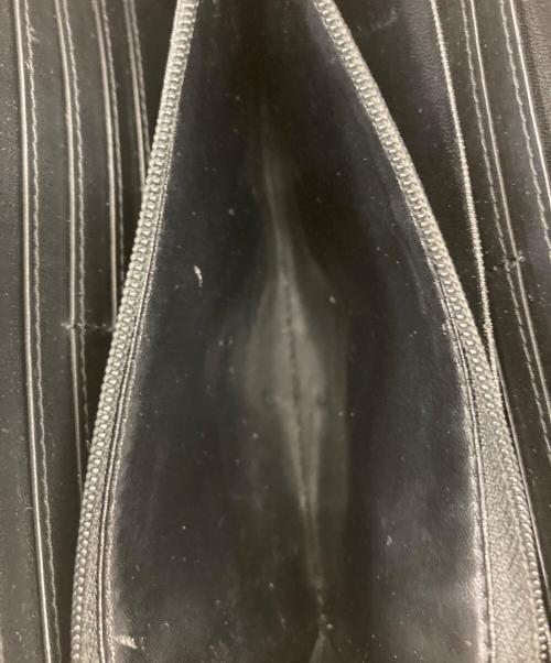 Vivienne Westwood（ヴィヴィアンウエストウッド）Vivienne Westwood (ヴィヴィアンウエストウッド) オーブエンボス長財布 ブラックの古着・服飾アイテム