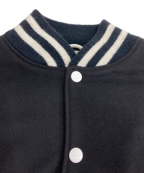Thom Browne（トムブラウン）Thom Browne (トムブラウン) スタジャン ネイビーの古着・服飾アイテム