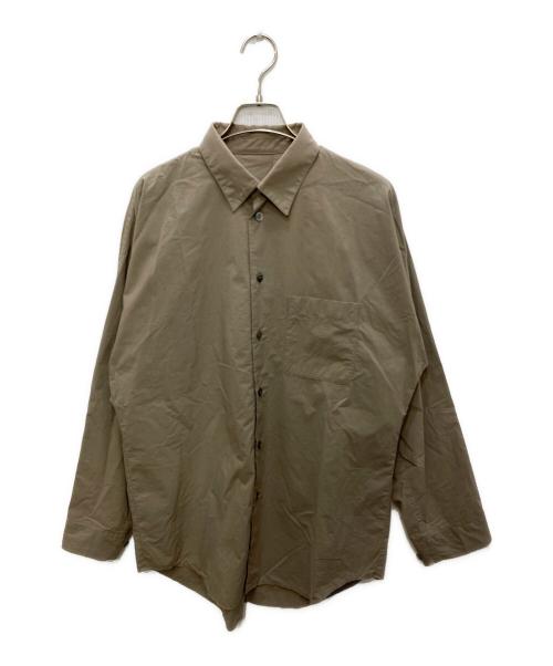 HOMME PLISSE ISSEY MIYAKE（オム プリッセ イッセイ ミヤケ）HOMME PLISSE ISSEY MIYAKE (オム プリッセ イッセイ ミヤケ) STREAMLINE SHIRT ベージュ サイズ:2の古着・服飾アイテム