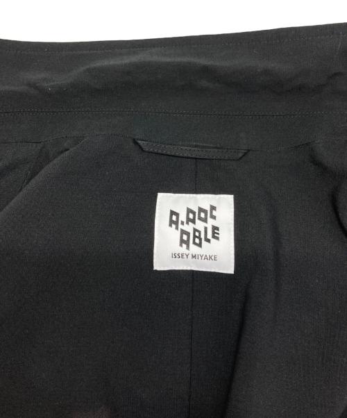 A-POC ABLE ISSEY MIYAKE（エイポック エイブル イッセイ ミヤケ）A-POC ABLE ISSEY MIYAKE (エイポック エイブル イッセイ ミヤケ) テーラードジャケット ブラック サイズ:1の古着・服飾アイテム