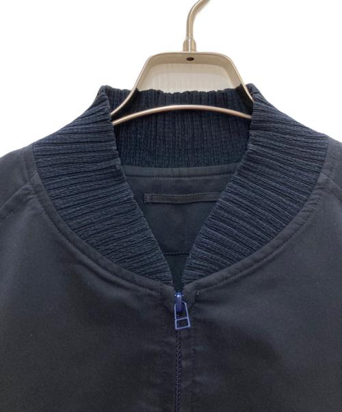 A-POC ABLE ISSEY MIYAKE（エイポック エイブル イッセイ ミヤケ）A-POC ABLE ISSEY MIYAKE (エイポック エイブル イッセイ ミヤケ) ジップアップジャケット ネイビー サイズ:1の古着・服飾アイテム