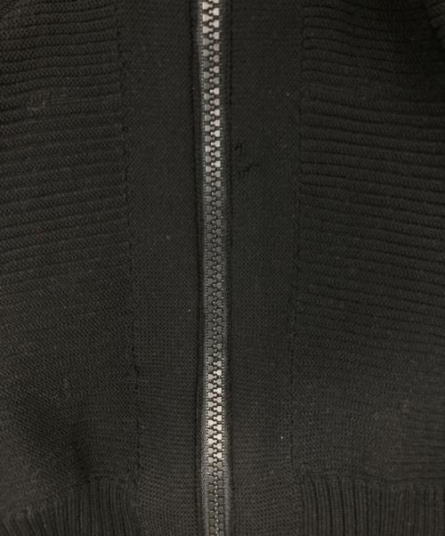 ISSEY MIYAKE（イッセイミヤケ）ISSEY MIYAKE (イッセイミヤケ) ジップアッププリーツジャケット ブラック サイズ:2の古着・服飾アイテム