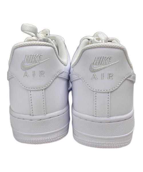 NIKE（ナイキ）NIKE (ナイキ) ローカットスニーカー ホワイト サイズ:26ｃｍの古着・服飾アイテム