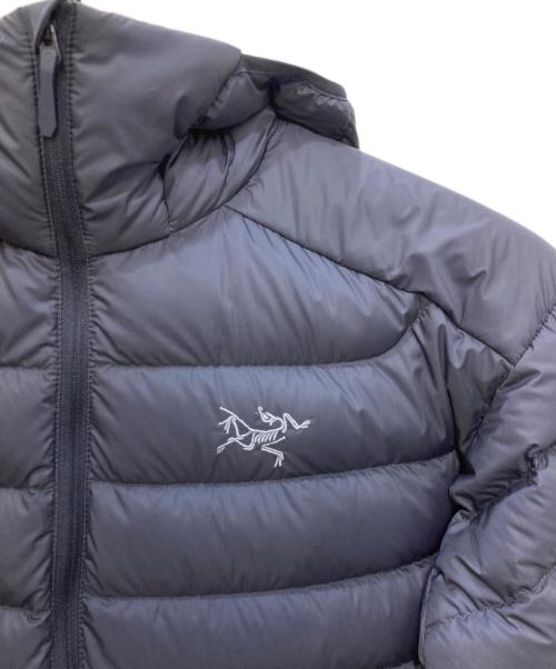 ARC'TERYX（アークテリクス）ARC'TERYX (アークテリクス) セリウム フーディ トリムフィット ジャケット ネイビー サイズ:Mの古着・服飾アイテム