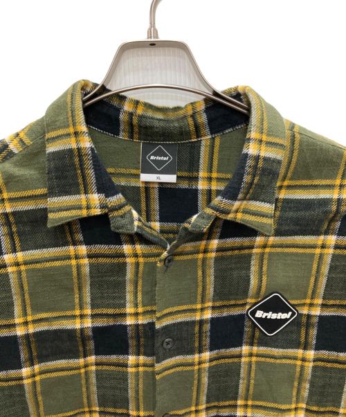 F.C.Real Bristol（エフシーレアルブリストル）F.C.Real Bristol (エフシーレアルブリストル) FLANNEL BIG LOGO BAGGY SHIRT グリーン サイズ:XLの古着・服飾アイテム
