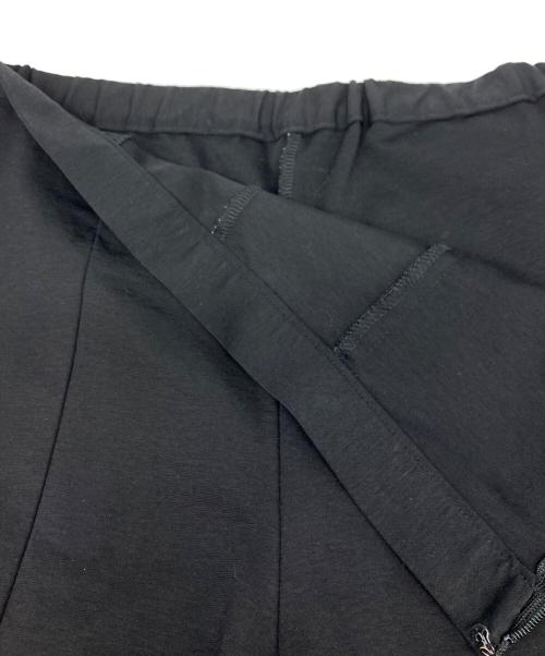 LE PHIL（ル フィル）LE PHIL (ル フィル) ハイストレッチフロントスリットパンツ ブラックの古着・服飾アイテム