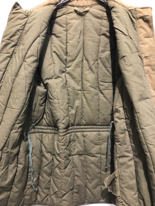 ミリタリー（ミリタリー）ミリタリー (ミリタリー) 中綿ミリタリーデッキジャケット オリーブ サイズ:ーの古着・服飾アイテム