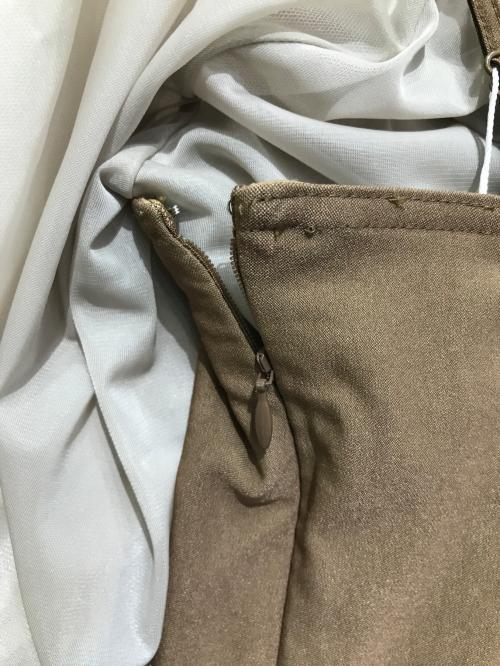 Ameri（アメリ）Ameri (アメリ) LAYERED BALLOON HEM DRESS カーキ サイズ:Sの古着・服飾アイテム