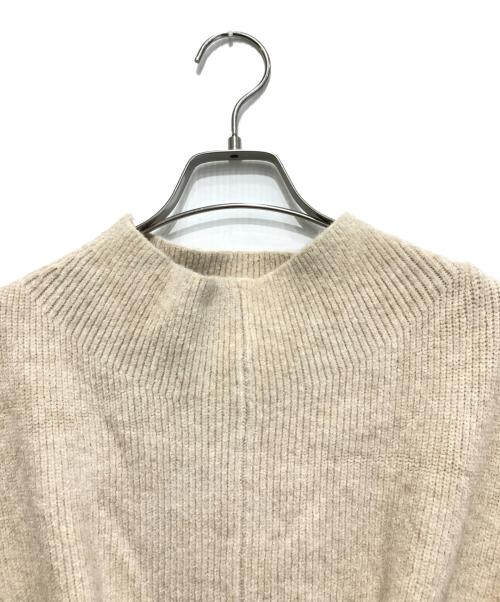 CADUNE（カデュネ）CADUNE (カデュネ) ハイネックニット ベージュ サイズ:38の古着・服飾アイテム