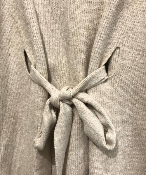 CADUNE（カデュネ）CADUNE (カデュネ) ハイネックニット ベージュ サイズ:38の古着・服飾アイテム