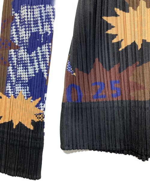 PLEATS PLEASE（プリーツプリーズ）PLEATS PLEASE (プリーツプリーズ) Game Score Design Shirt Top ブラック×ブルー サイズ:3の古着・服飾アイテム