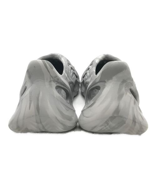 adidas（アディダス）adidas (アディダス) Yeezy Foam Runner 'MX Granite' グレー サイズ:US 9の古着・服飾アイテム