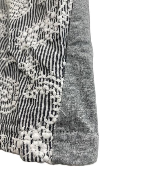 BEARDSLEY（ビアズリー）BEARDSLEY (ビアズリー) ペイズリー刺繍Tシャツ グレー サイズ:FREEの古着・服飾アイテム