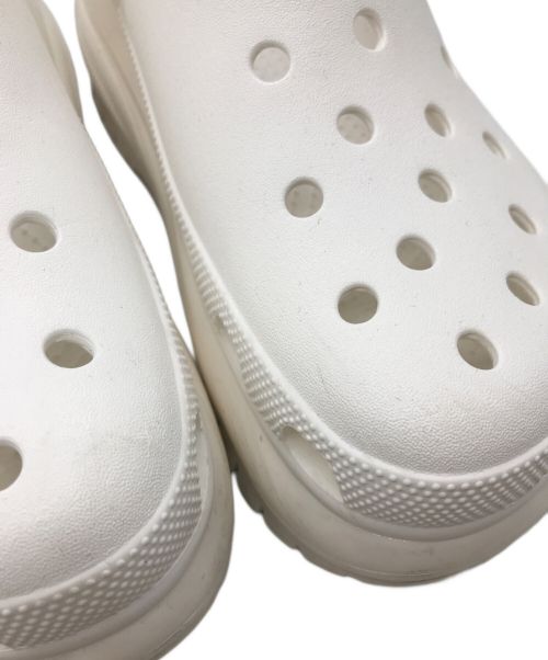 crocs（クロックス）crocs (クロックス) MEGA CRUSH CLOG（メガ クラッシュ クロッグ） ホワイト サイズ:M9 W11の古着・服飾アイテム