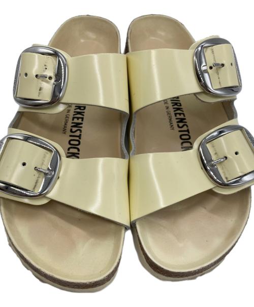 BIRKENSTOCK（ビルケンシュトック）BIRKENSTOCK (ビルケンシュトック) ARIZONA BIG BUCKLE アイボリー サイズ:24の古着・服飾アイテム