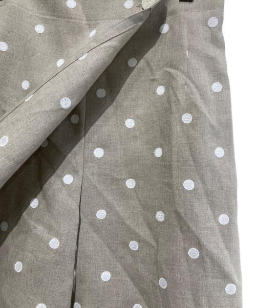 Rene（ルネ）Rene (ルネ) ドット刺繍リネンショートパンツ ベージュ サイズ:38の古着・服飾アイテム