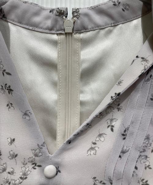 JUSGLITTY（ジャスグリッティー）JUSGLITTY (ジャスグリッティー) リトルフラワープリーツワンピース ラベンダー サイズ:SIZE 0の古着・服飾アイテム